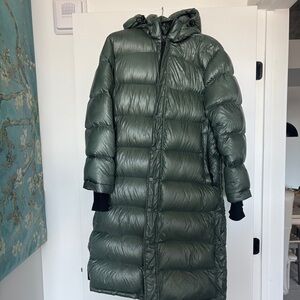 TNA Green Super puff jacket